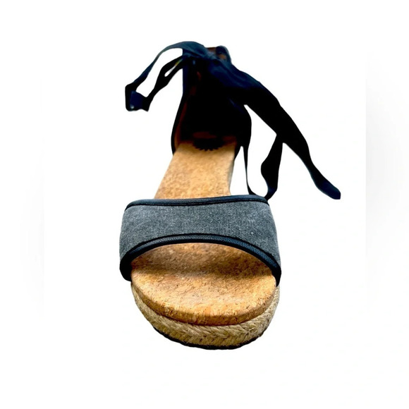 UGG Australia Amell Open Toe Canvas Lace Up Jute Wedge, Dark Gray/Black, Size 8 - Picture 2 of 7